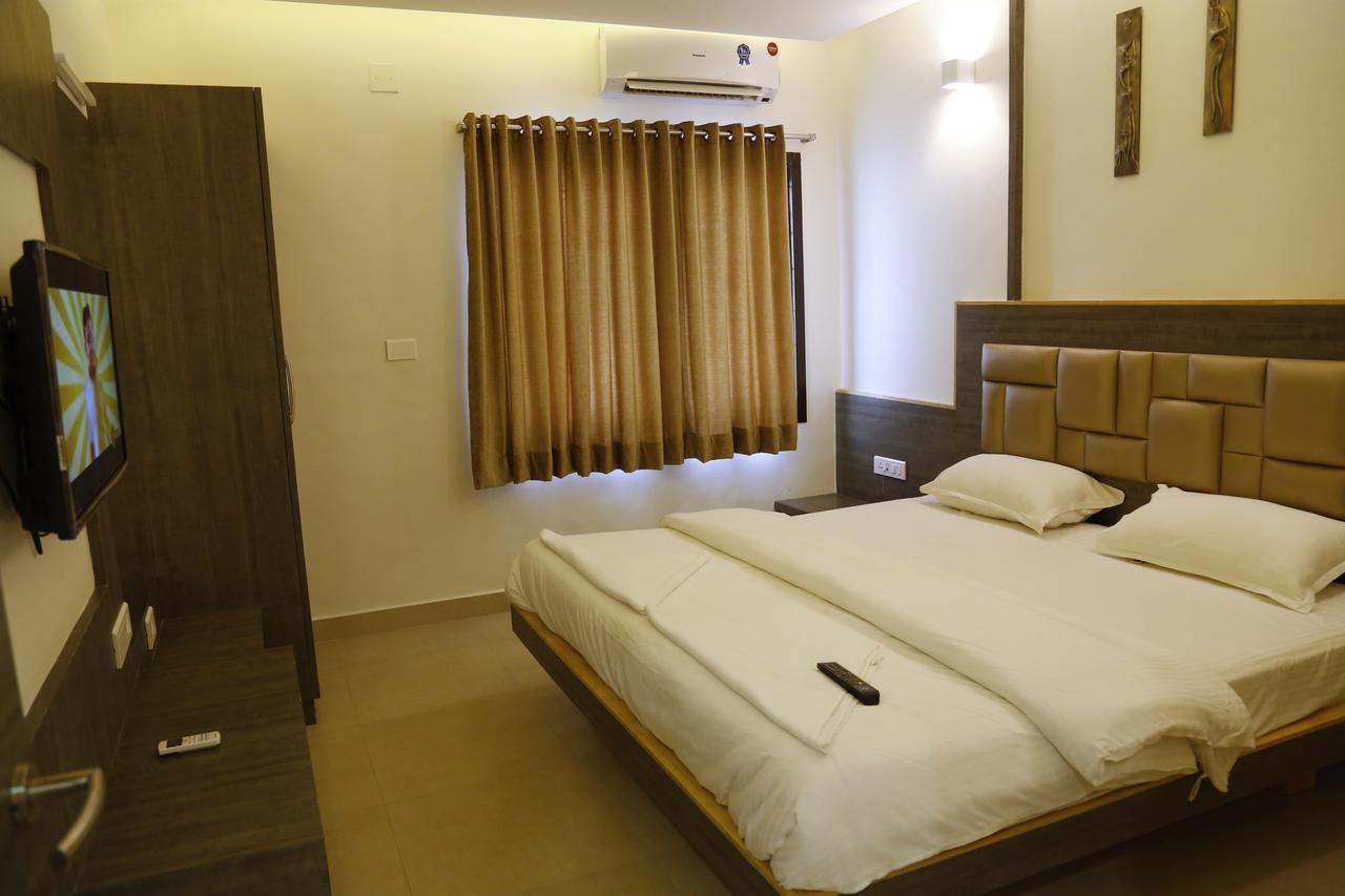Hotel Sivaranjani Erode Exterior photo