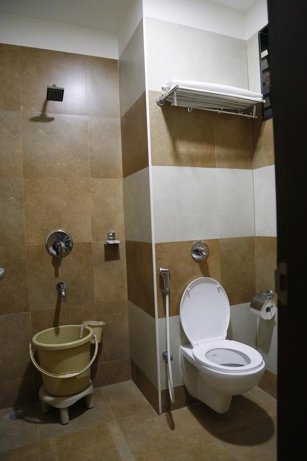 Hotel Sivaranjani Erode Exterior photo