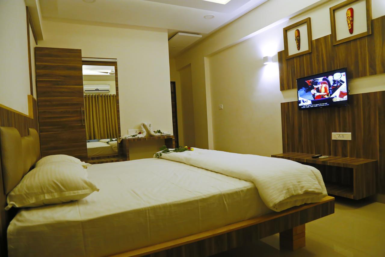 Hotel Sivaranjani Erode Exterior photo