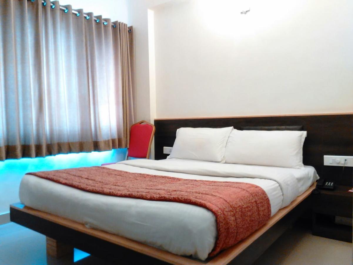 Hotel Sivaranjani Erode Exterior photo